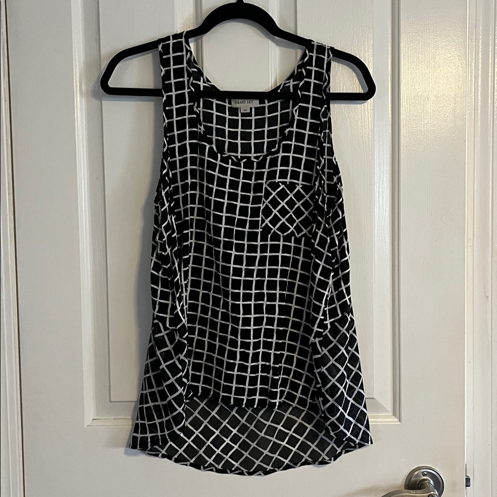 5 for $25 Smart Set Monochrome Checkered Sleeveless Top